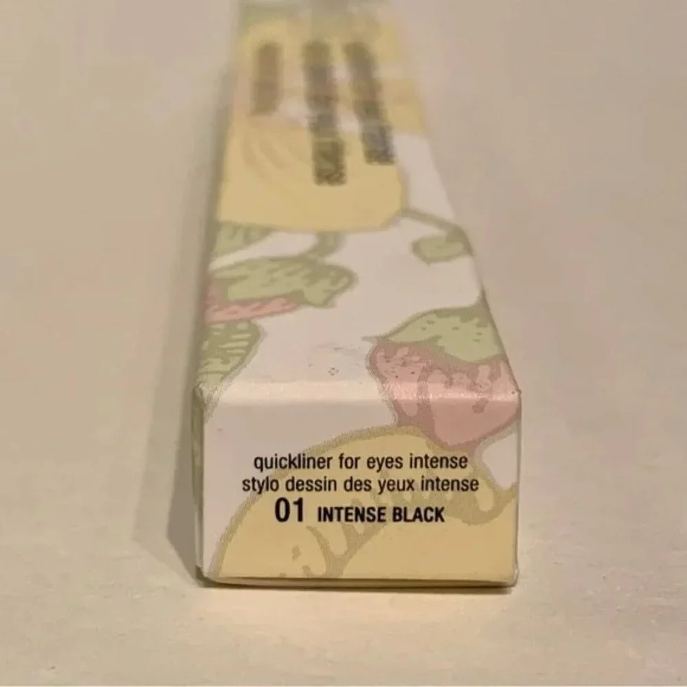 Clinique Quickliner For Eyes Intense Eyeliner in 01 Intense Black